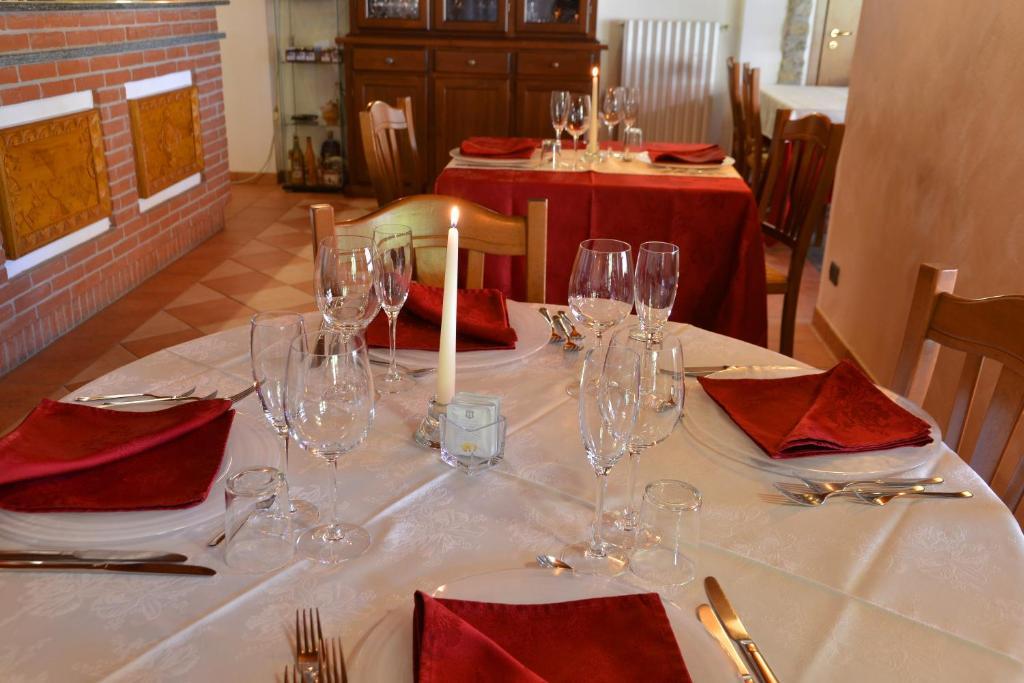 Da Fabiana Bed and Breakfast Bossolasco Buitenkant foto